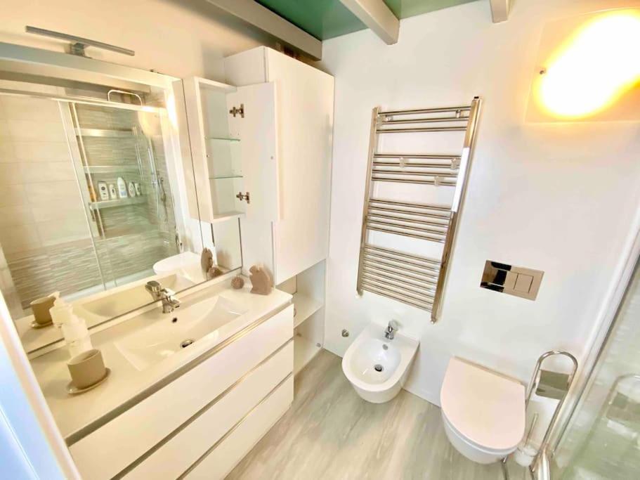 Loft Di Lusso - Metro E Centro Appartement